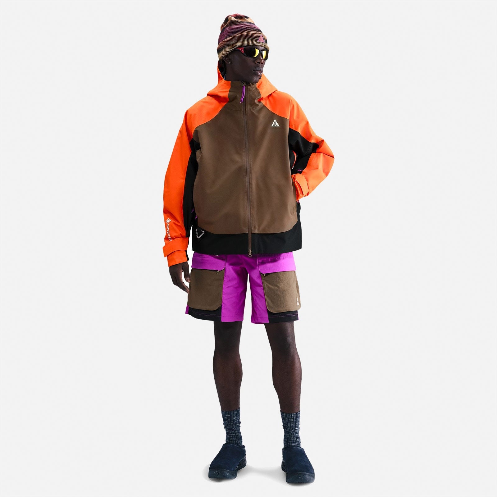 NIKE AGC スノボウェア　上下セット Nike ACG Mystery Lights Gore-Tex Snow Jacket HV1131-819