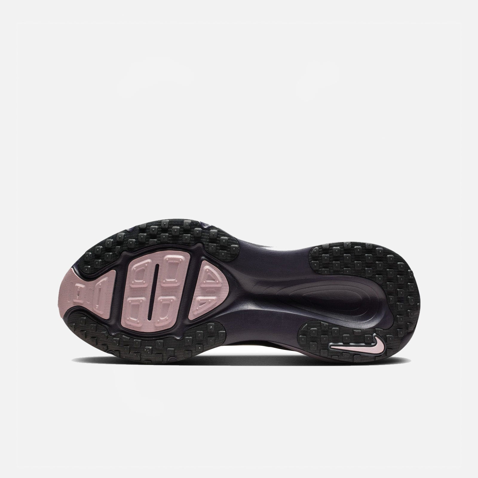 Vomero 18 SE HV1779 001