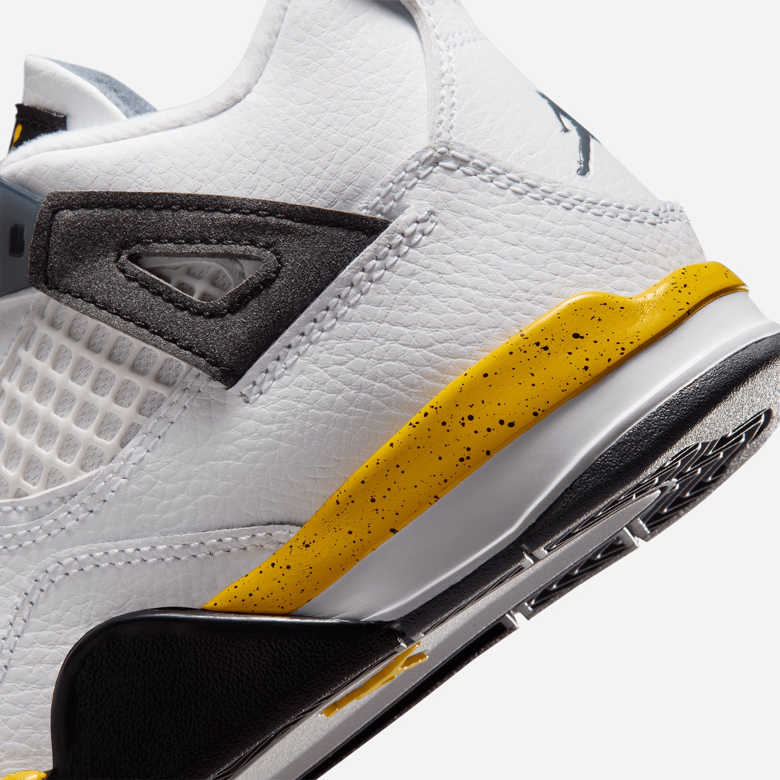 Jordan Jordan 4 Retro Tour Yellow BQ7669-102
