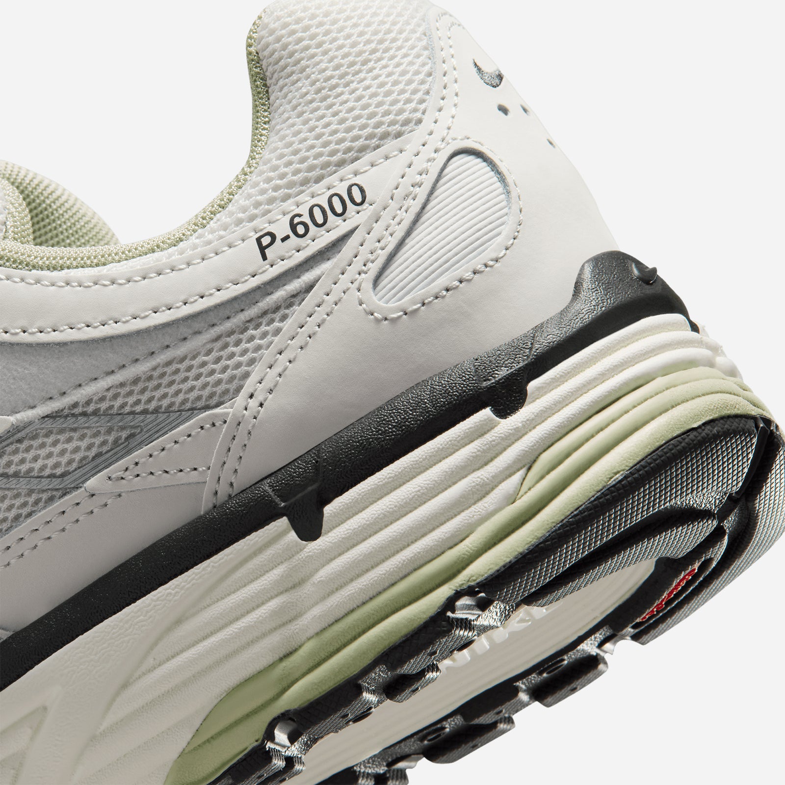 Nike P-6000 IV5761-094
