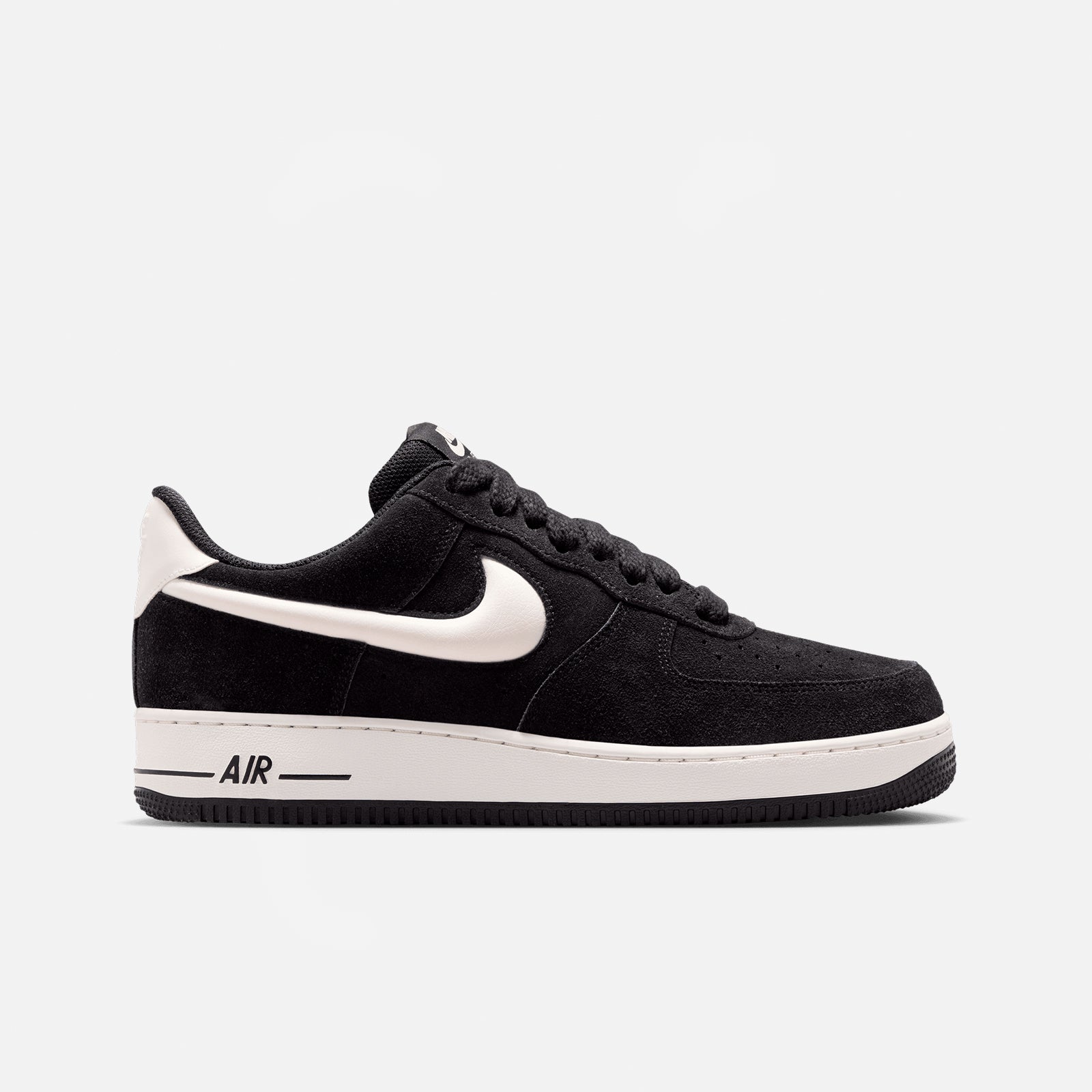 Nike Air Force 1 '07 LV8 IU7592-001
