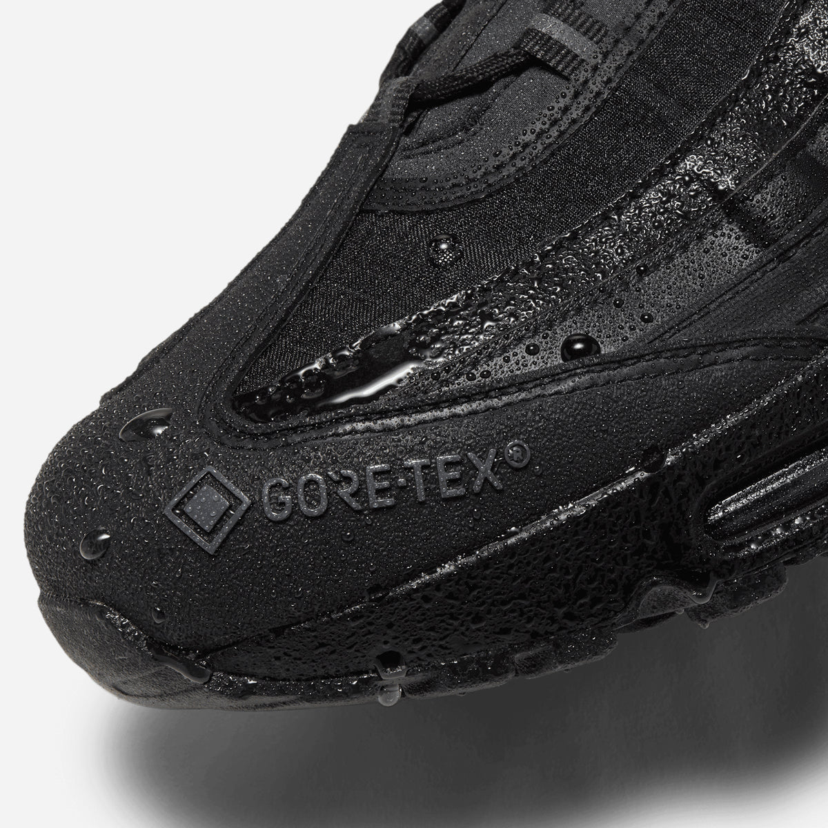 Nike Air Max 95 Gore-Tex IO1877-002