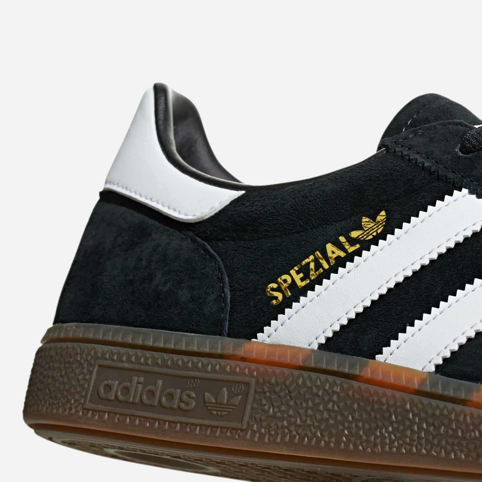 DB3021 Handball Spezial