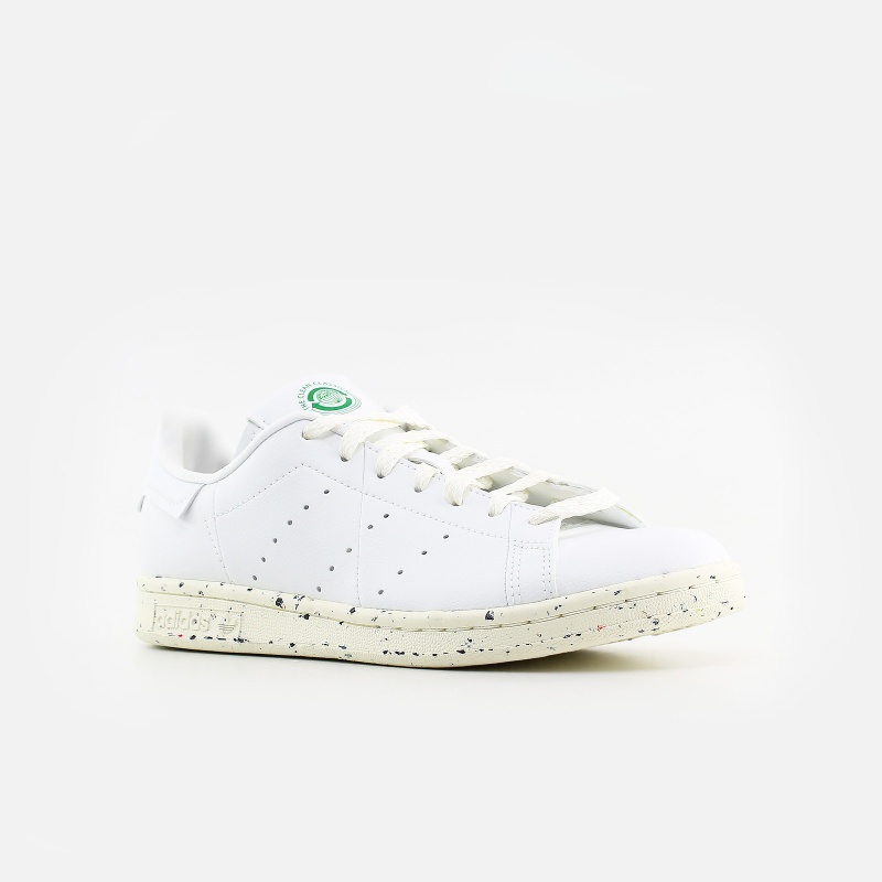 FV0534 Stan Smith The Clean Classics