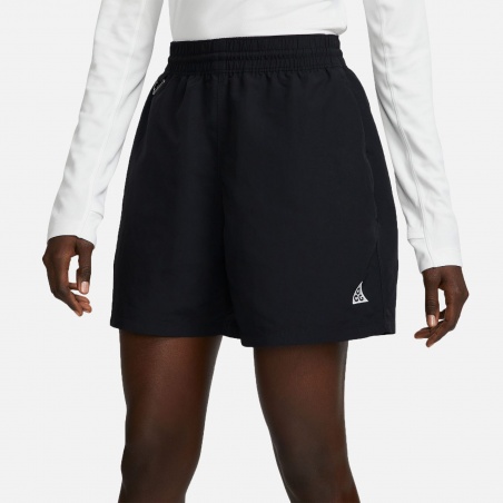Nike ACG Shorts DV9535-010 | 4Elementos