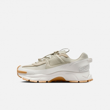 Nike Zoom Vomero Roam HQ2181-100 | 4Elementos