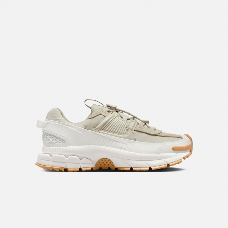Nike Zoom Vomero Roam HQ2181-100 | 4Elementos