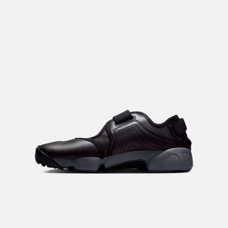 Nike Air Rift IM6017-010 | 4Elementos