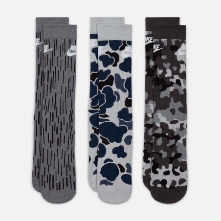 Nike DH3414-902 Everyday Essential Crew Socks (3 Pairs) | 4Elementos