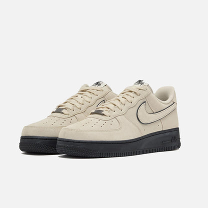 Air Force 1 07 LV8 HQ1966 200
