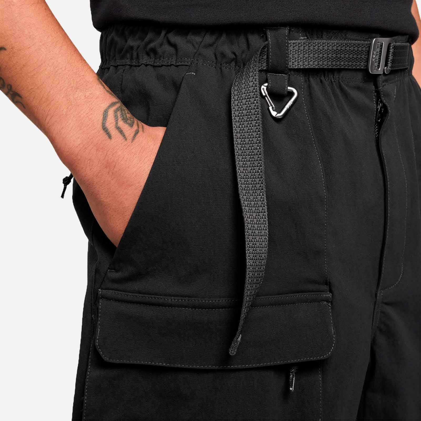 ACG Smith Summit Cargo Shorts HV0593 010