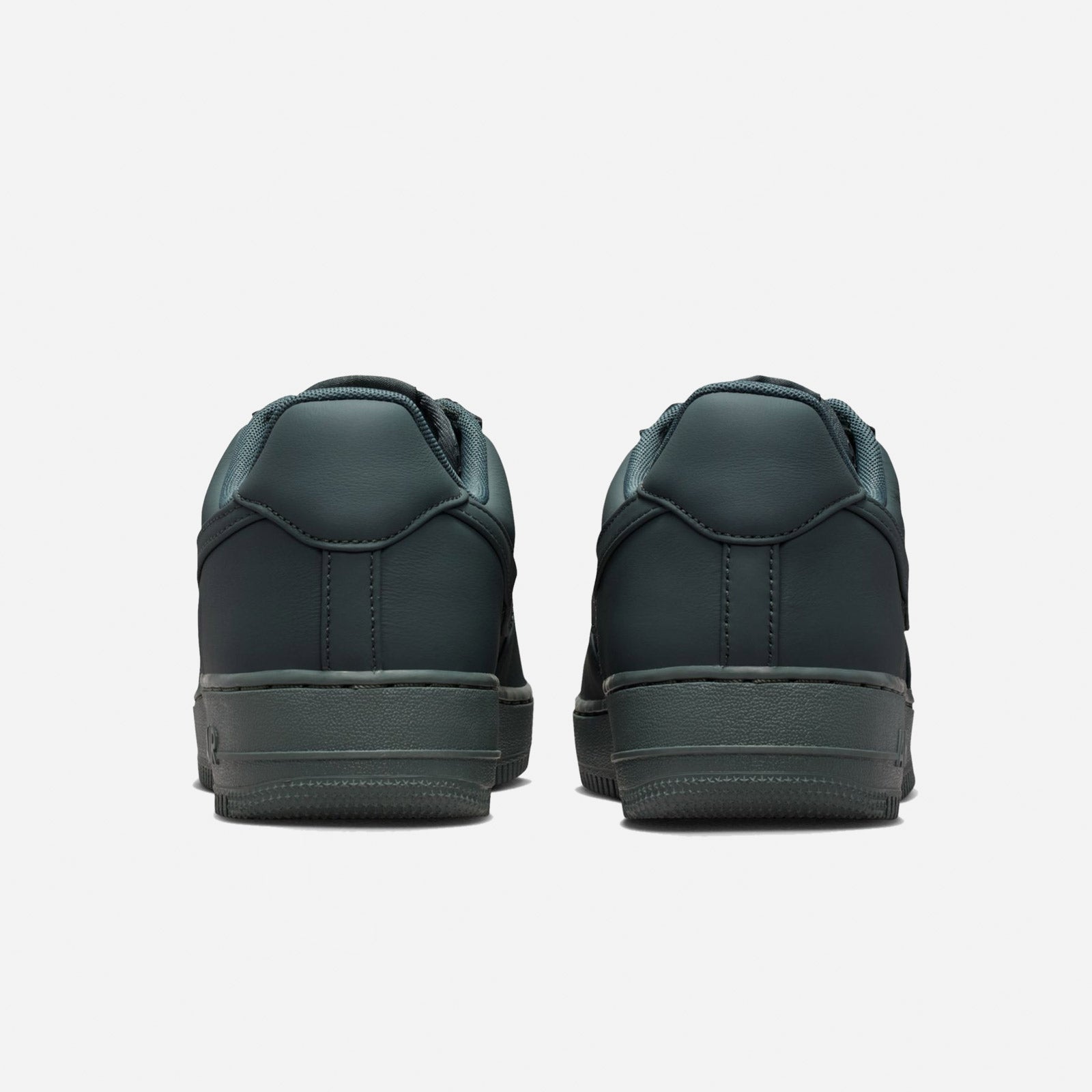 Air Force 1 Low Retro Premium Bomber Grey IM3078 002