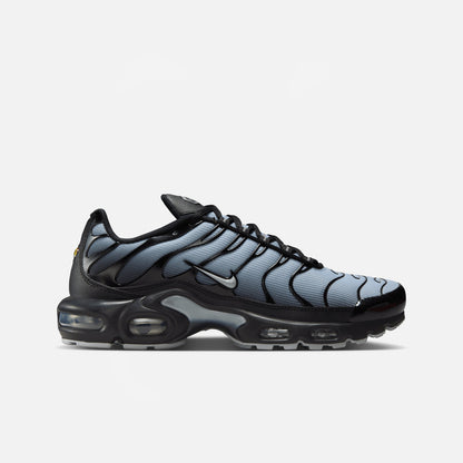Air Max Plus SE IO0657 001