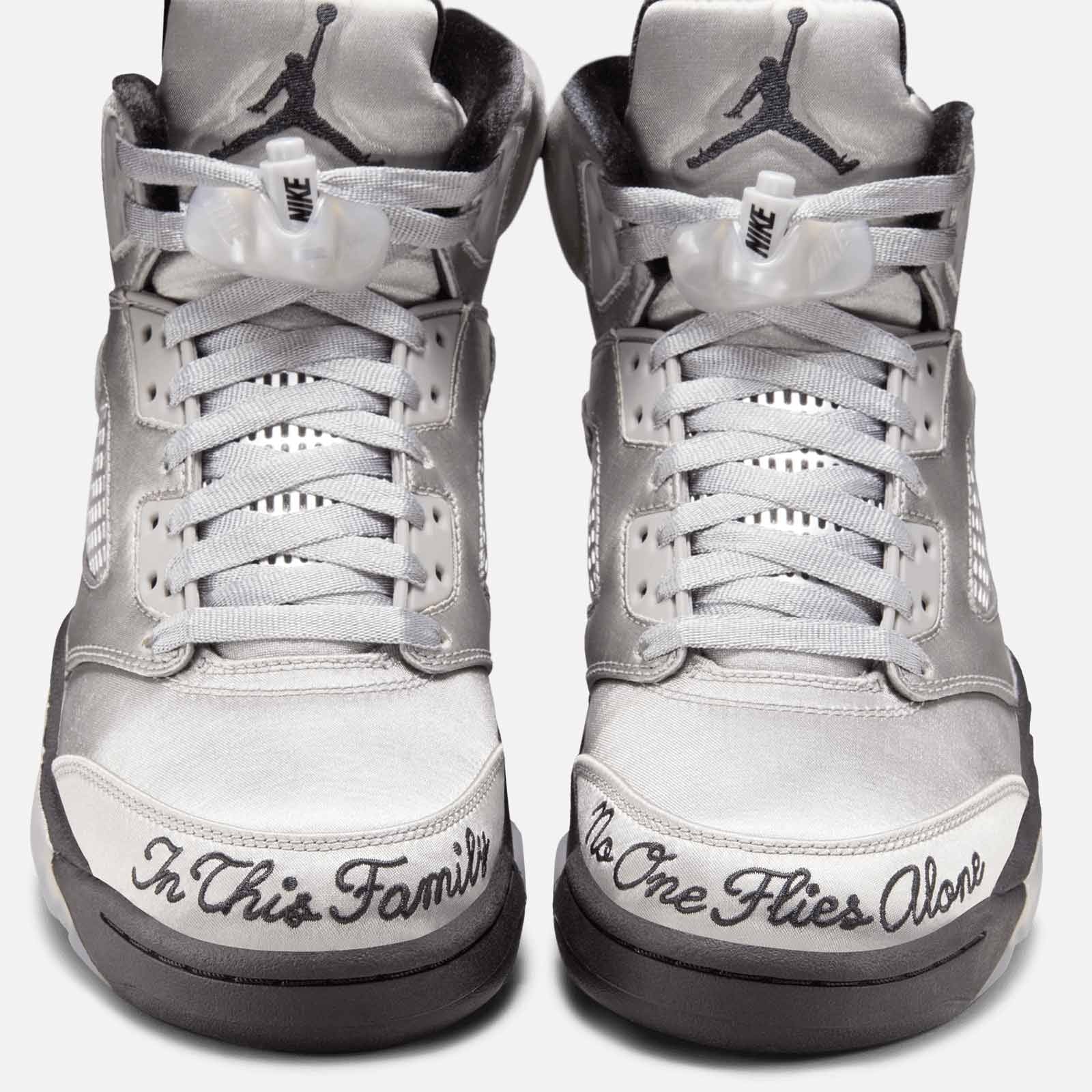 Jordan 5 Retro Wings IO2038 001