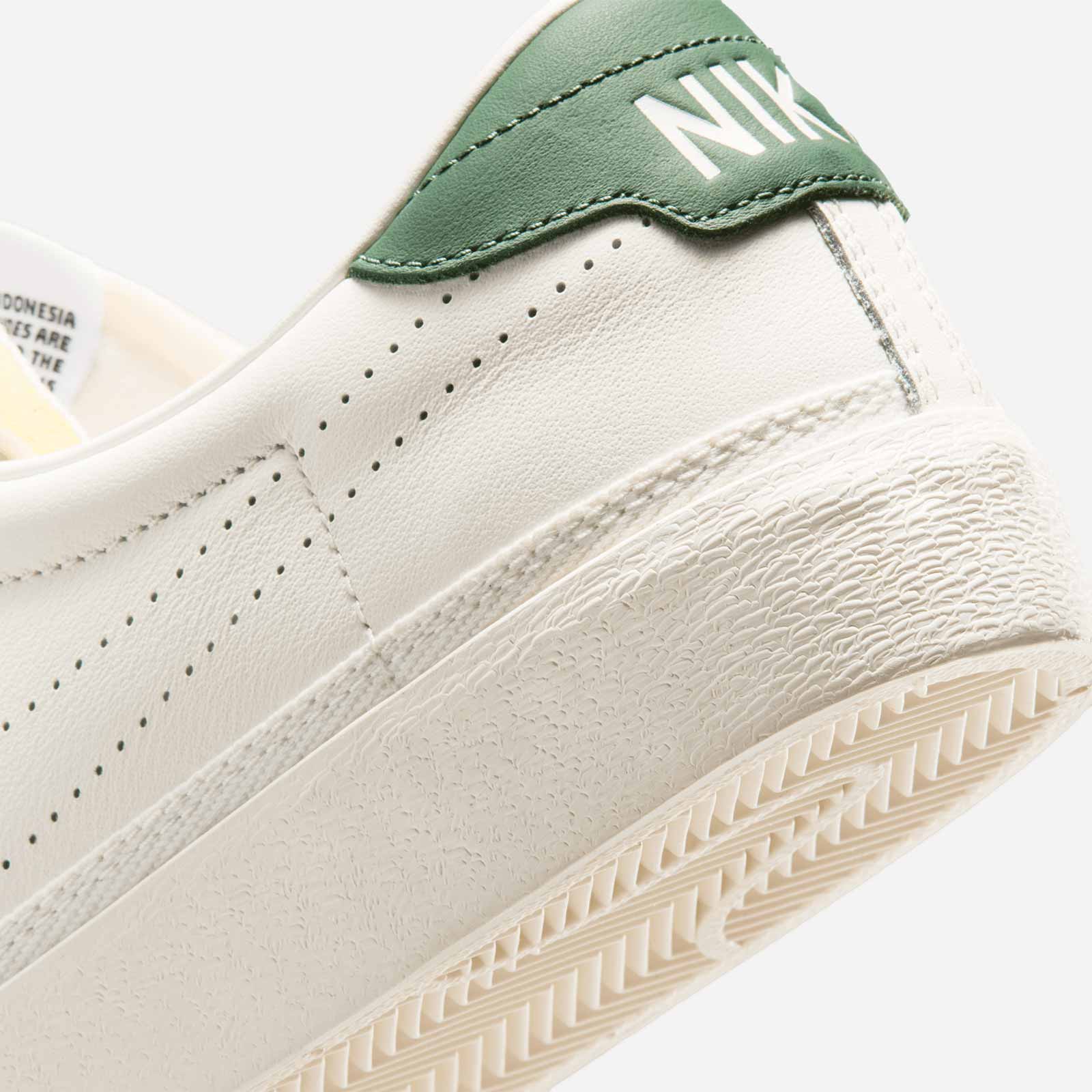 Tennis Classic AC IO1738 133