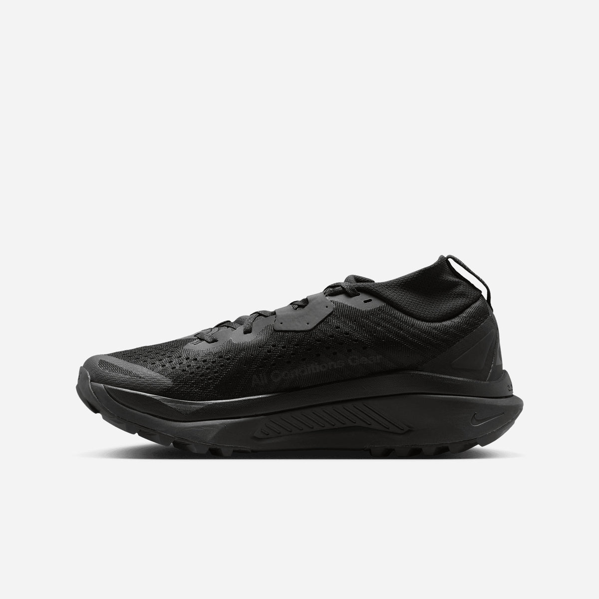 Nike ACG Zegama Trail HV8113-002
